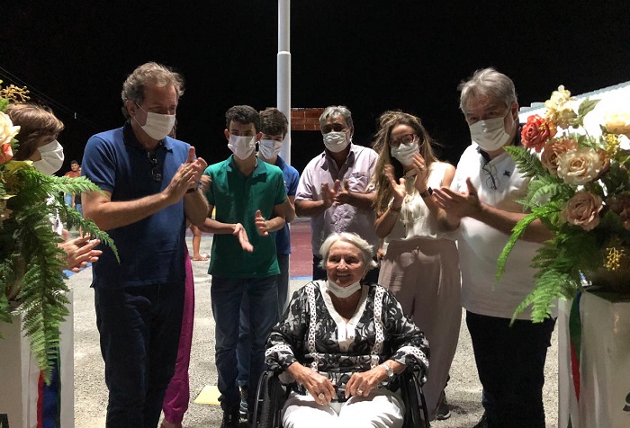 Através do Programa Viva Praça, Prefeitura inaugura praça na Comunidade Rural de Matumbo